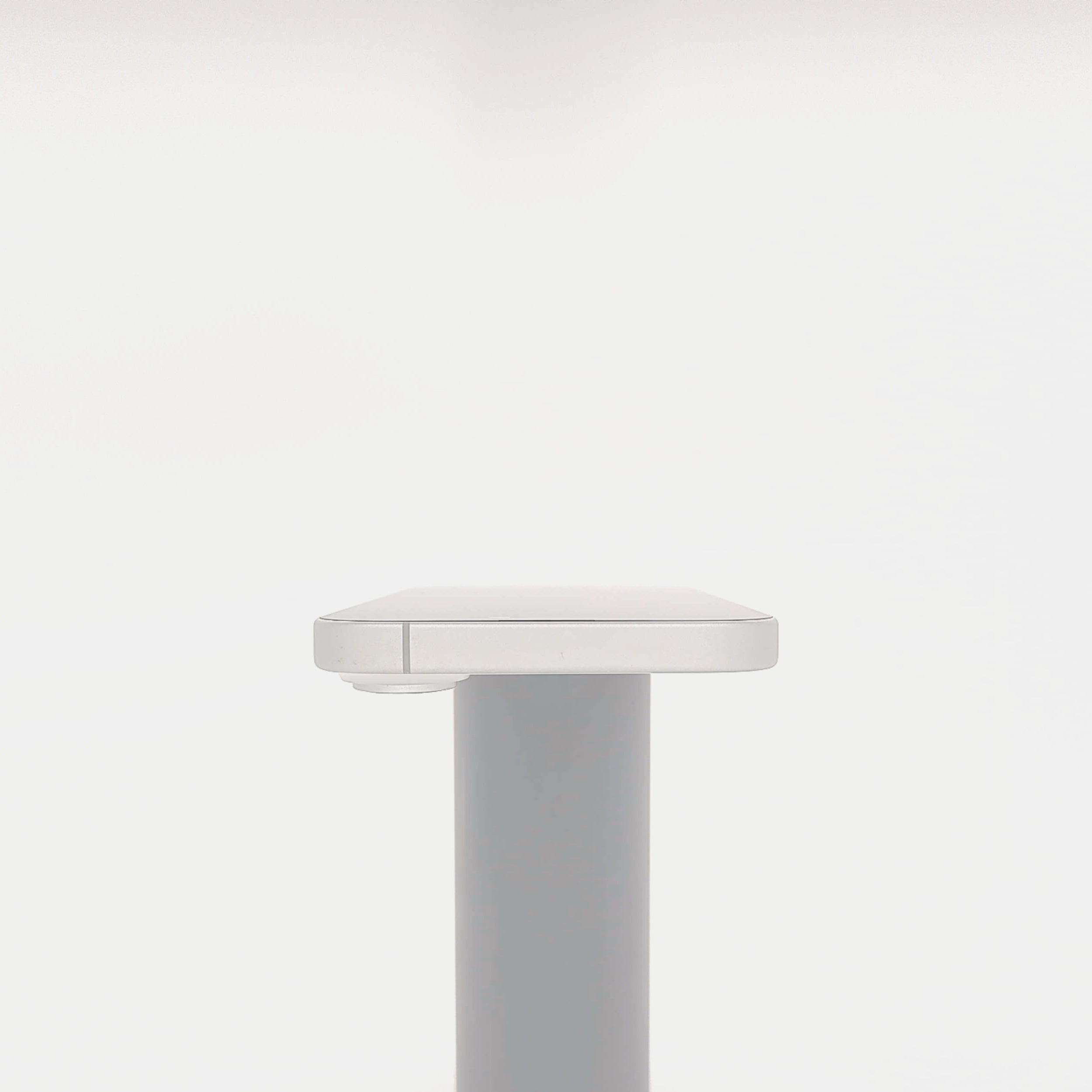 95新 Apple iPhone 16 256G 白色 中國大陸版