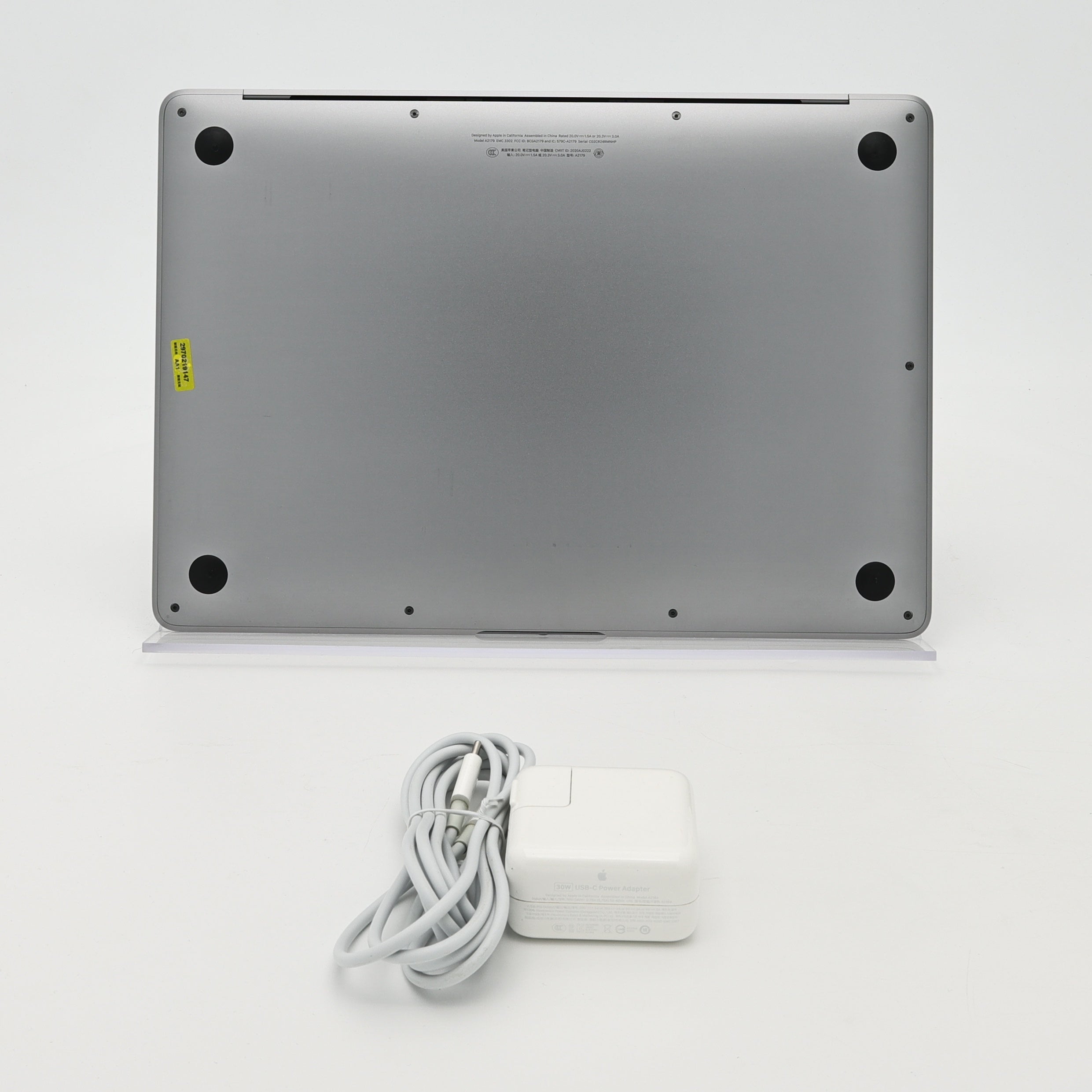 95新 Apple MacBook Air 20年 13寸 i3 1.1G 8G RAM 256G SSD 深空灰色