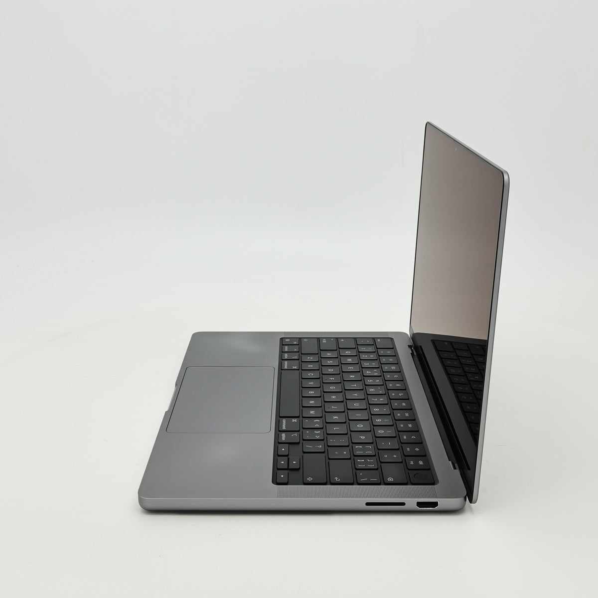 95新 Apple MacBook Pro 23年 14寸 M3（8+10核） 8G RAM 512G SSD 深空灰色