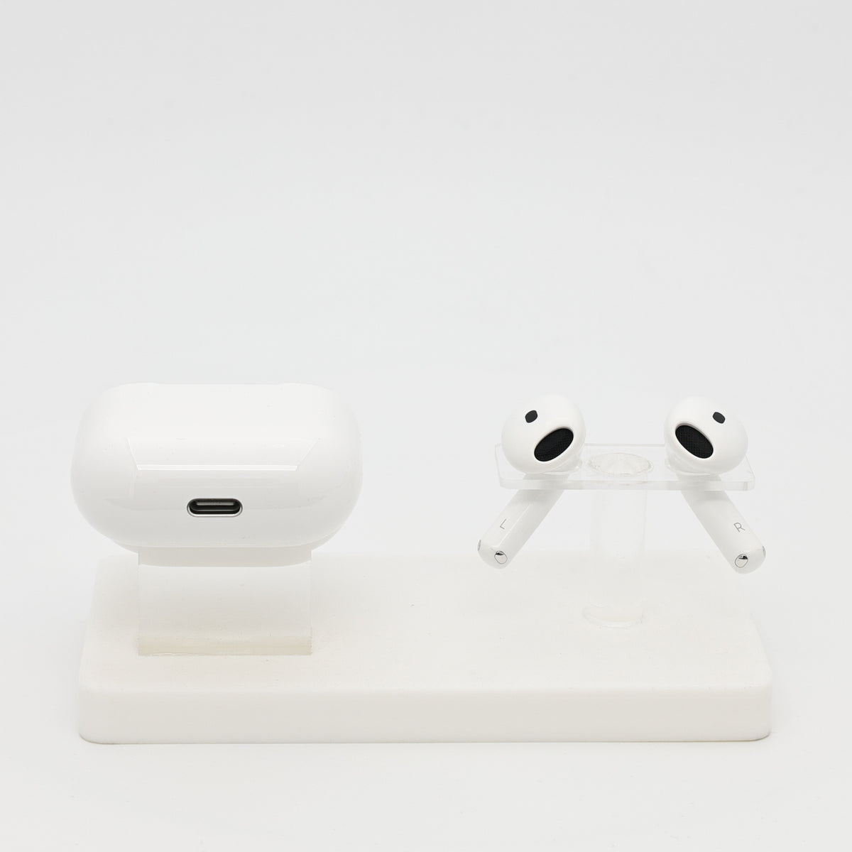99新 Apple AirPods 4 (不支持主動降噪) 白色