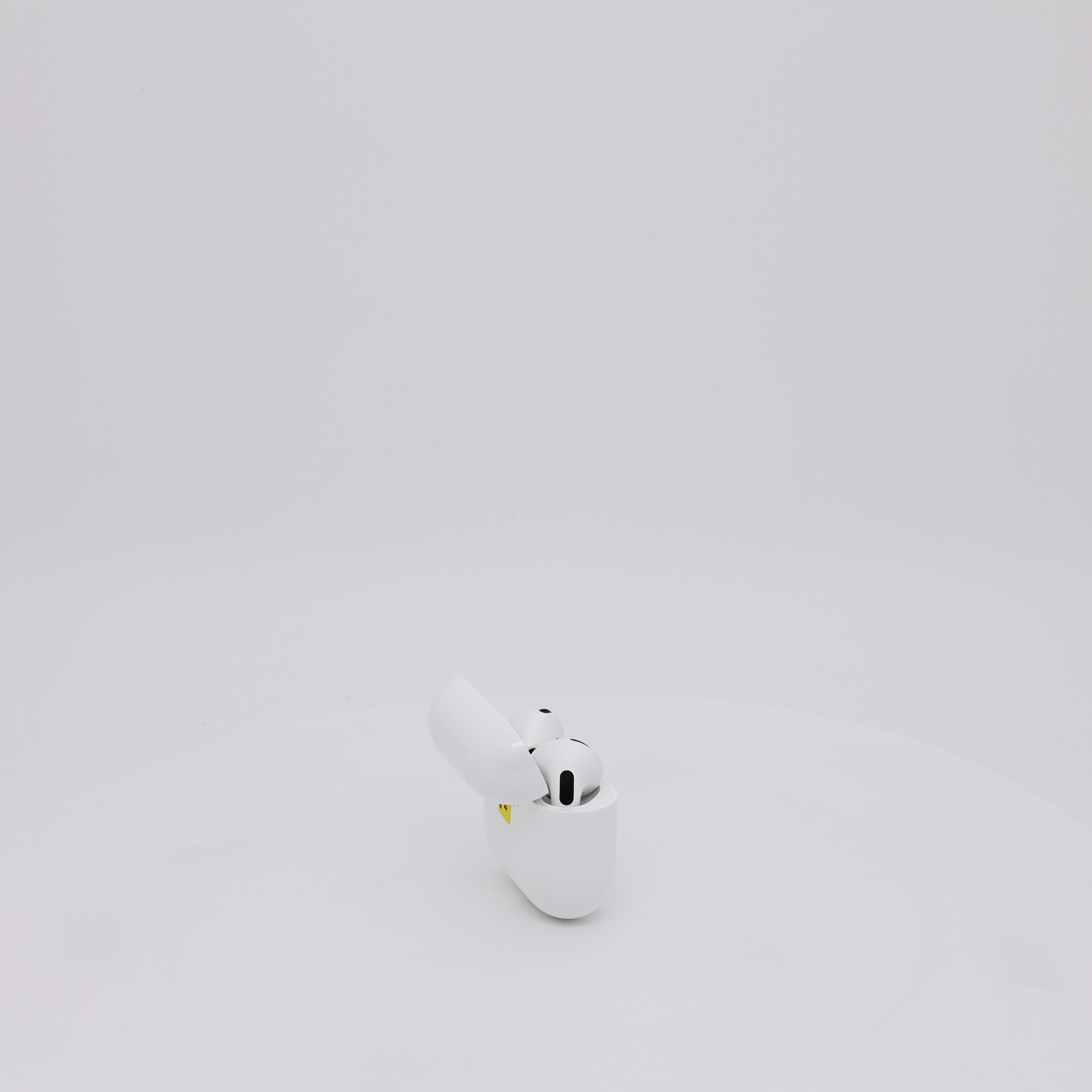 99新 Apple AirPods 4 (支持主动降噪) 白色