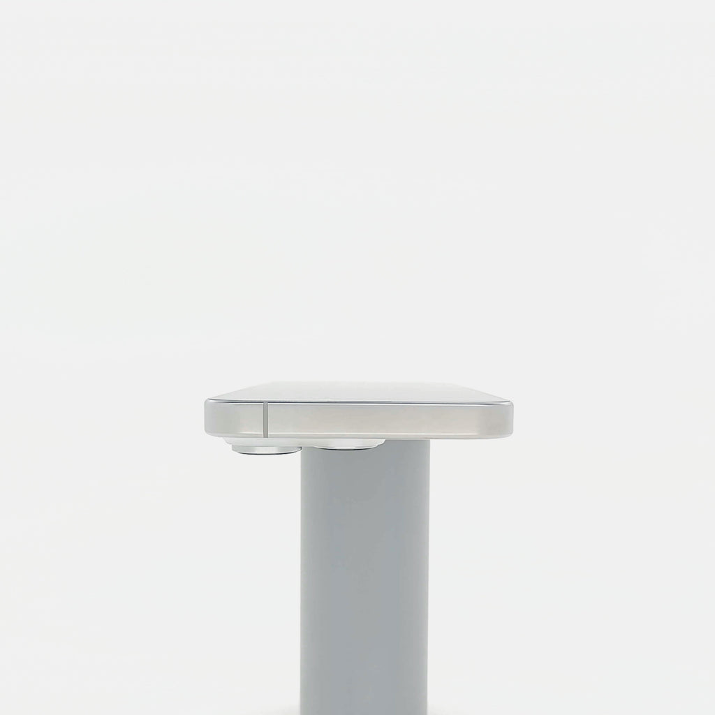 95新 Apple iPhone 16 Pro 256G 白色鈦金屬 中國大陸版