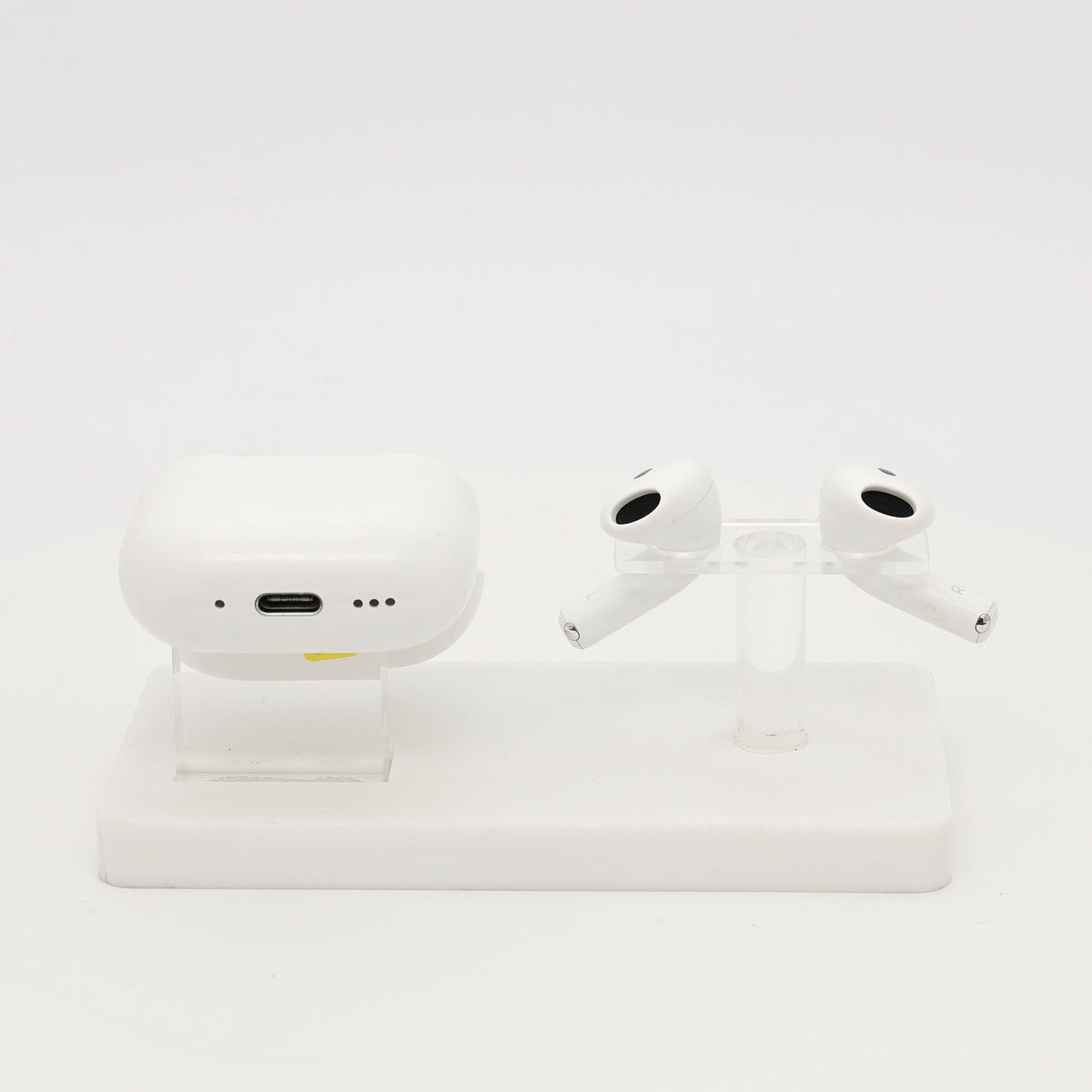 99新 Apple AirPods 4 (支持主動降噪) 白色