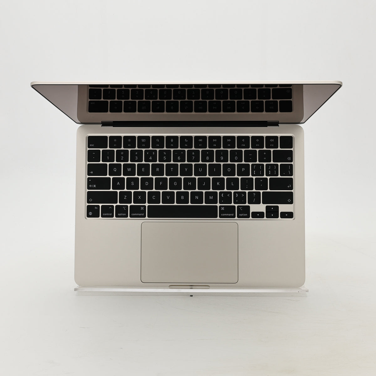 99新 Apple MacBook Air 22年 13寸 M2（8+8核） 8G RAM 256G SSD 星光色
