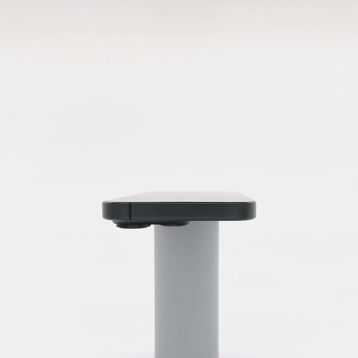 95新 Apple iPhone 16 Pro 128G 黑色鈦金屬 中國大陸版