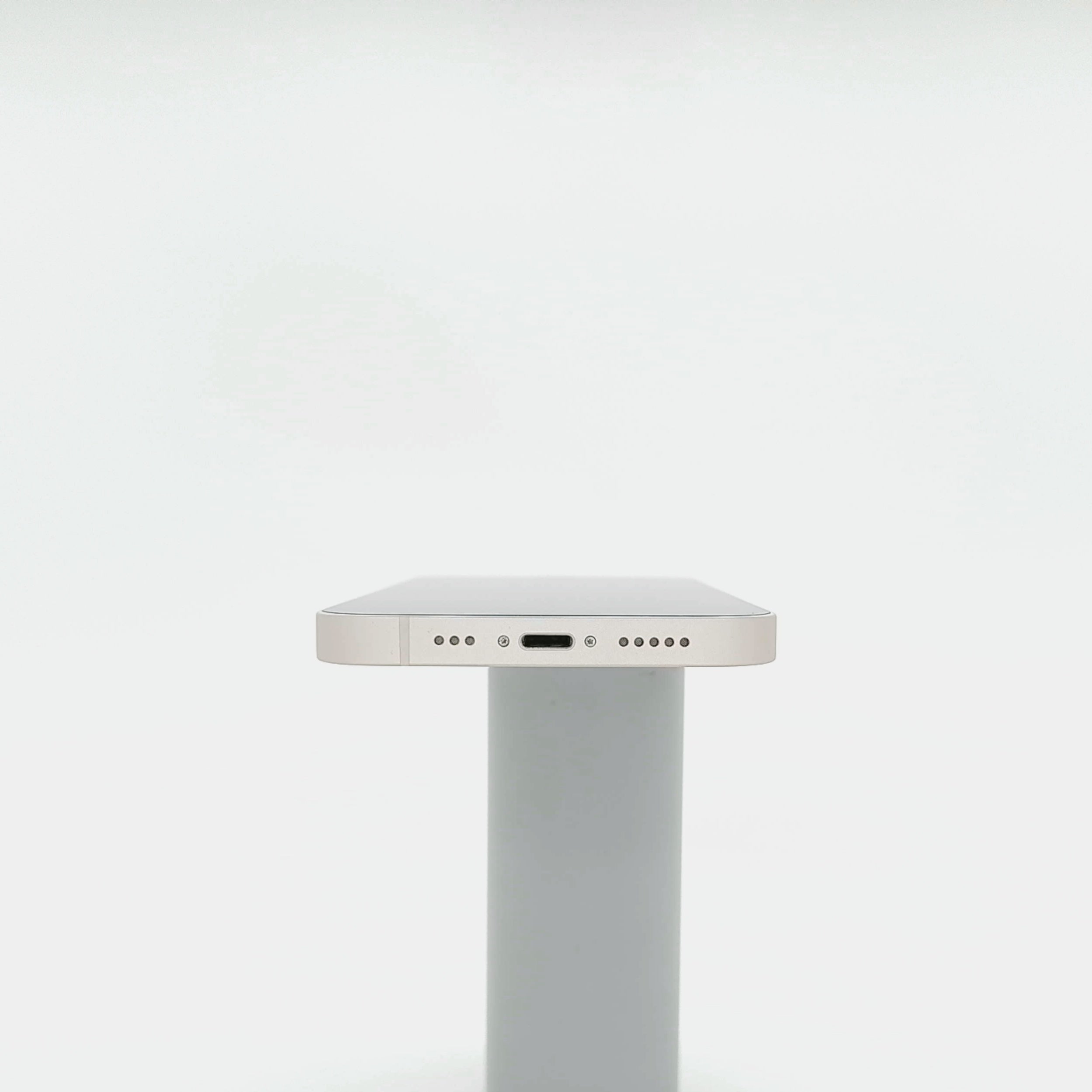 95新 Apple iPhone 13 256G 星光色 中國大陸版
