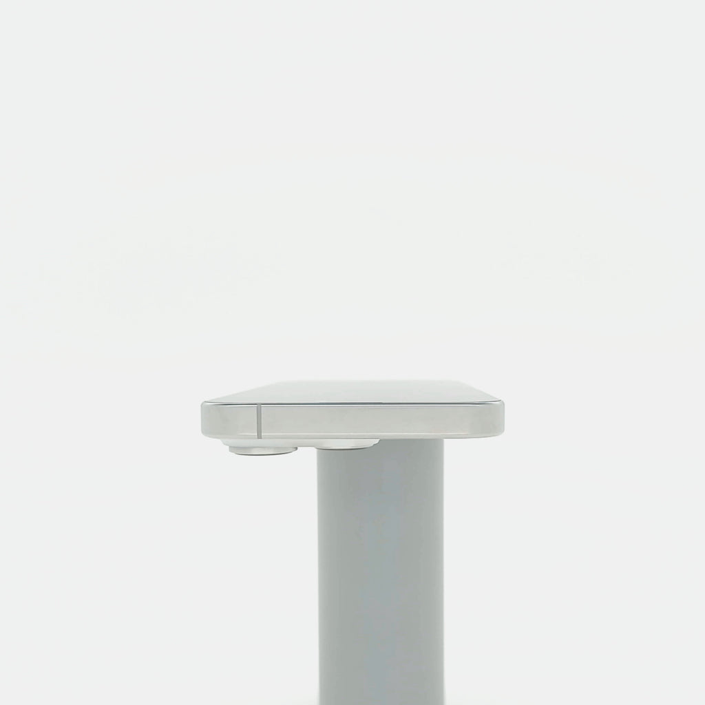95新 Apple iPhone 16 Pro 128G 白色鈦金屬 中國大陸版
