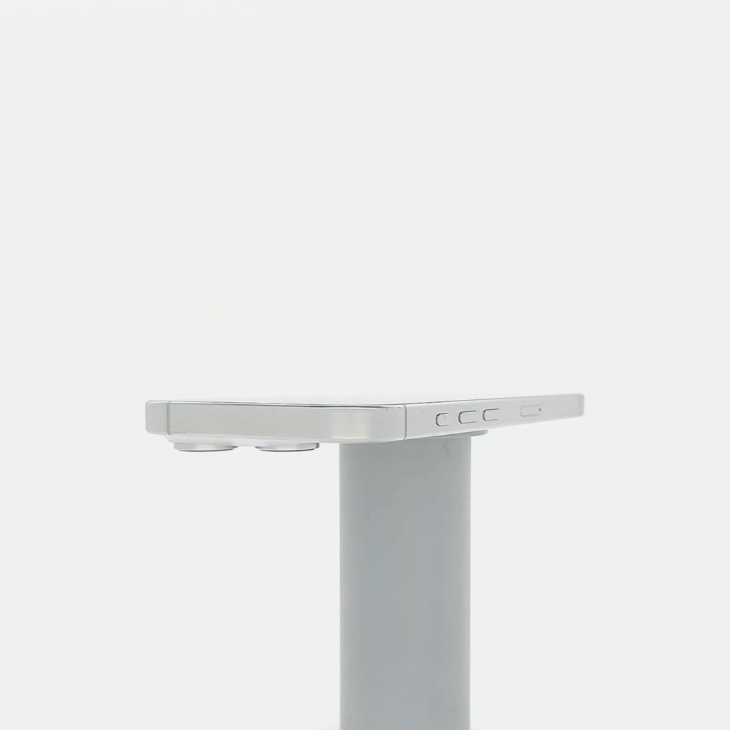 95新 Apple iPhone 16 Pro 128G 白色鈦金屬 中國大陸版