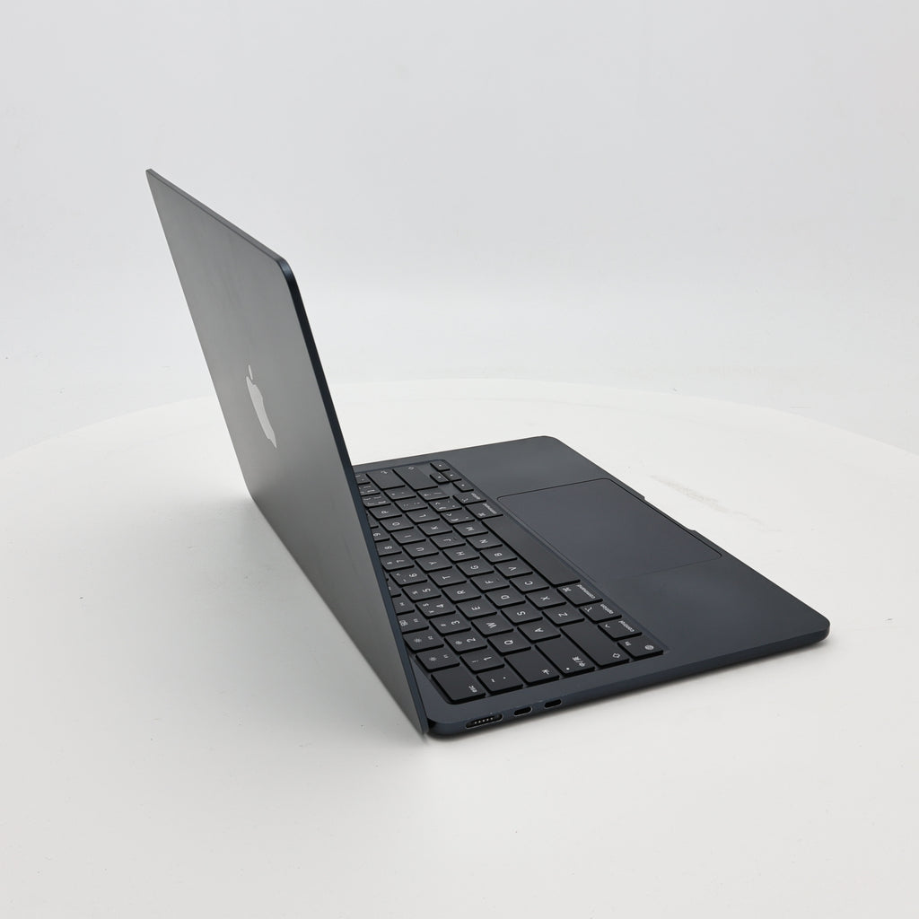 95新 Apple MacBook Air 24年 13寸 M3（8+10核） 8G RAM 512G SSD 午夜色