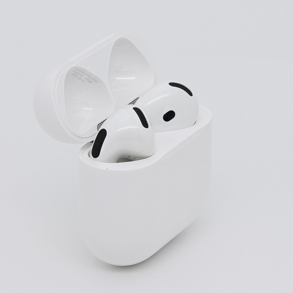 99新 Apple AirPods 5 白色