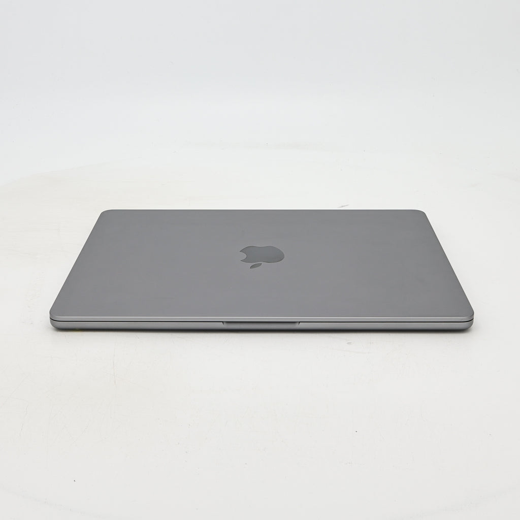 95新 Apple MacBook Air 22年 13寸 M2（8+8核） 8G RAM 256G SSD 深空灰色