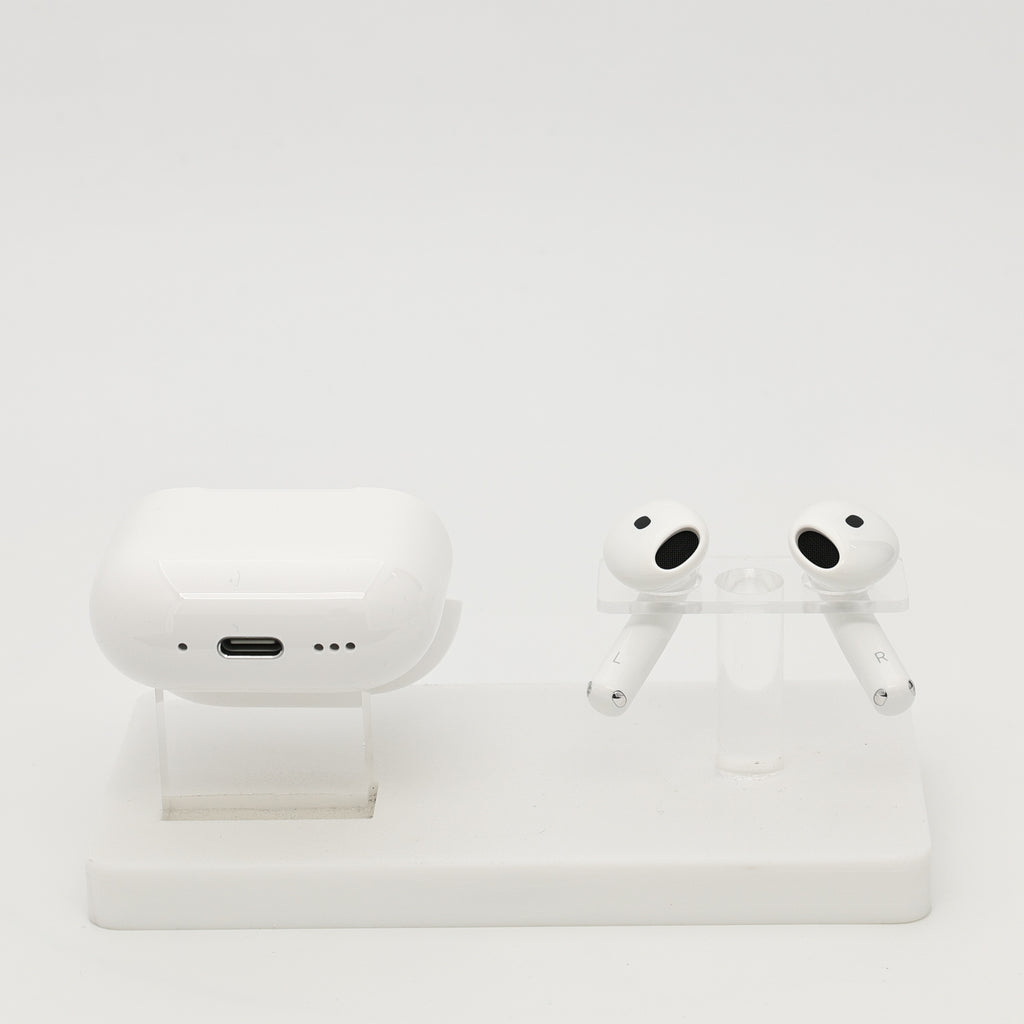 99新 Apple AirPods 5 白色