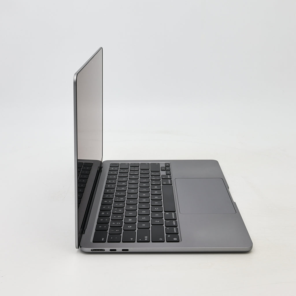 95新 Apple MacBook Air 22年 13寸 M2（8+8核） 8G RAM 256G SSD 深空灰色