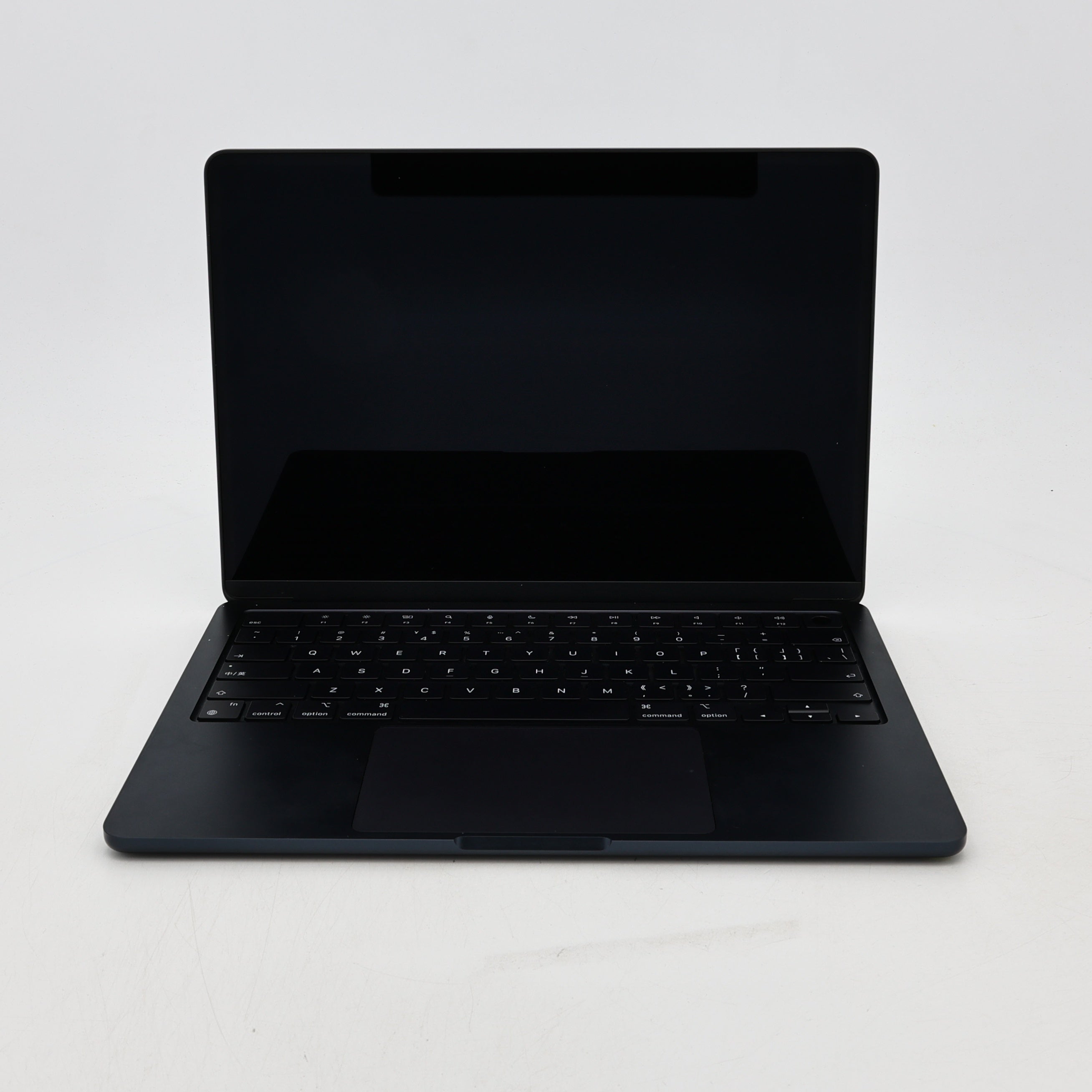 95新 Apple MacBook Air 22年 13寸 M2（8+8核） 8G RAM 256G SSD 午夜色