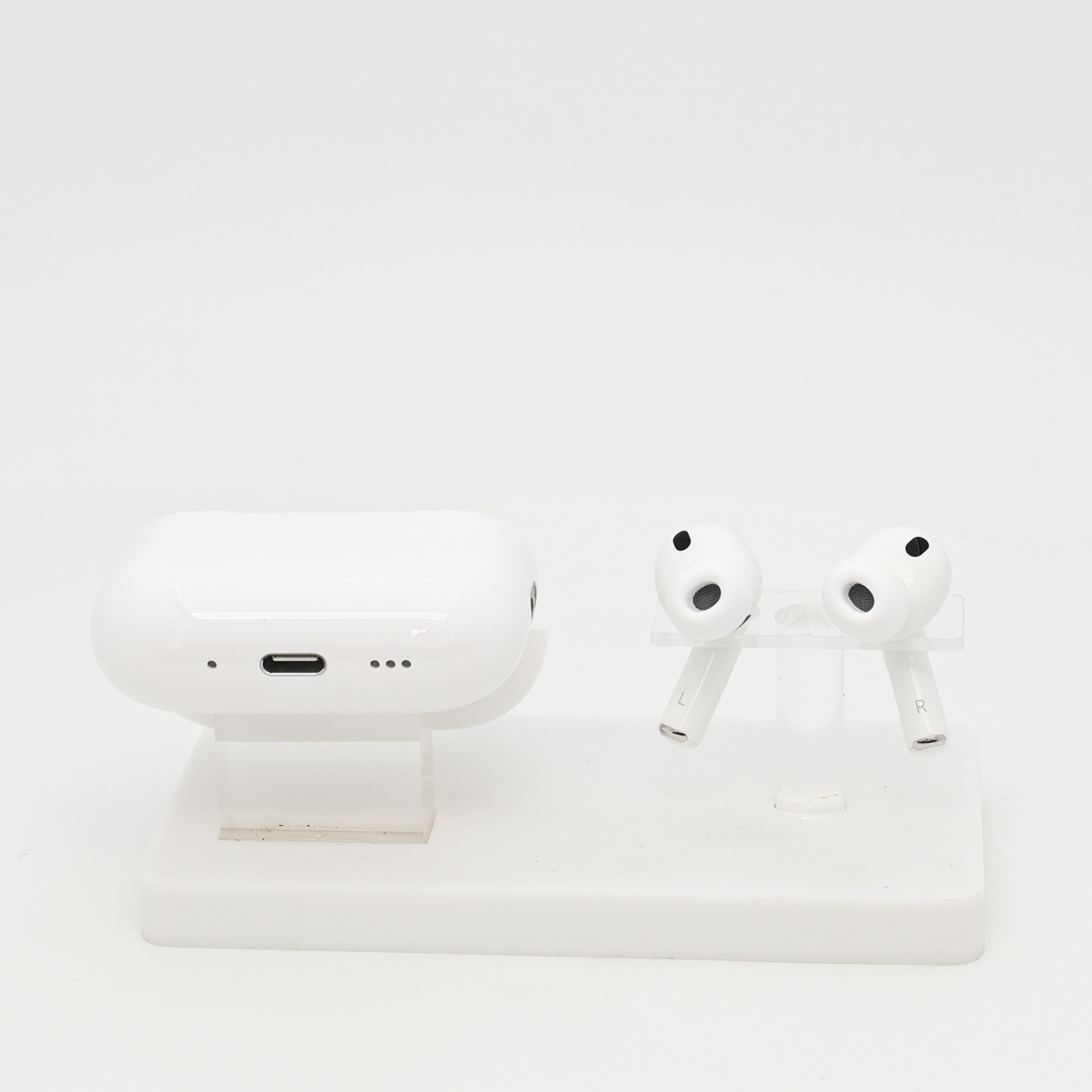 99新 Apple AirPods Pro 3 白色