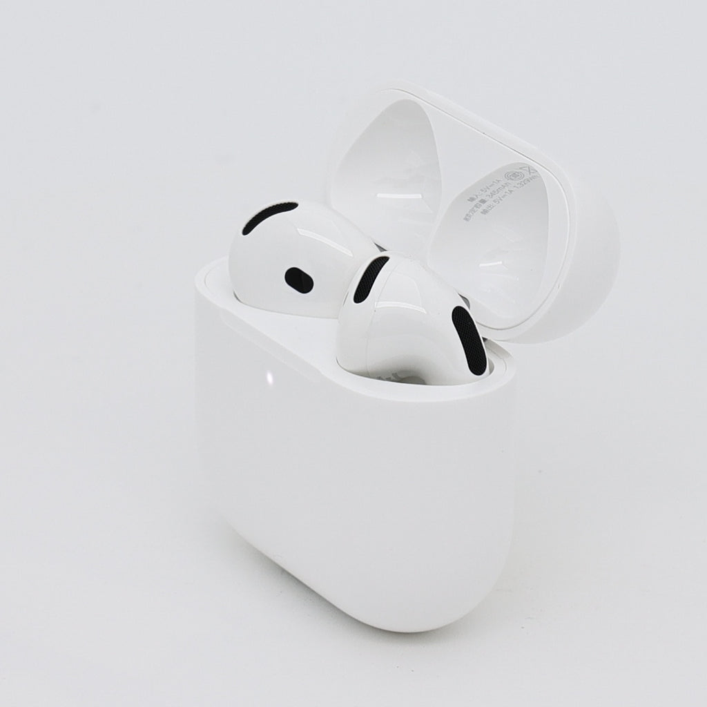99新 Apple AirPods 4 (不支持主动降噪) 白色