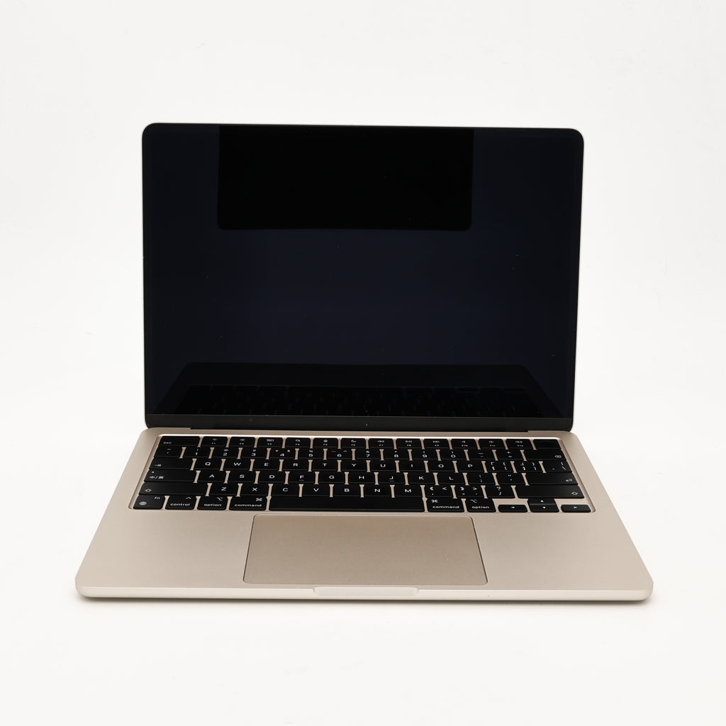 95新 Apple MacBook Air 22年 13寸 M2（8+10核） 8G RAM 512G SSD 星光色