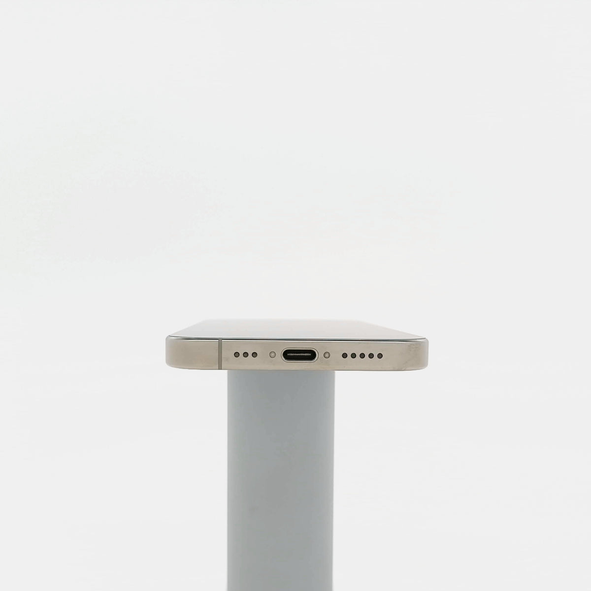 95新 Apple iPhone 16 Pro 128G 原色鈦金屬 中國大陸版
