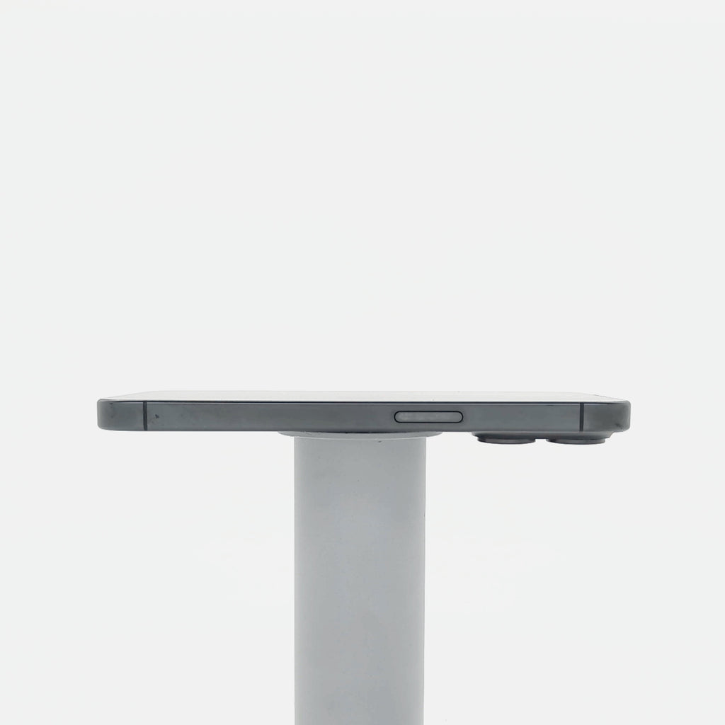 95新 Apple iPhone 15 Pro 128G 黑色鈦金屬 中國大陸版
