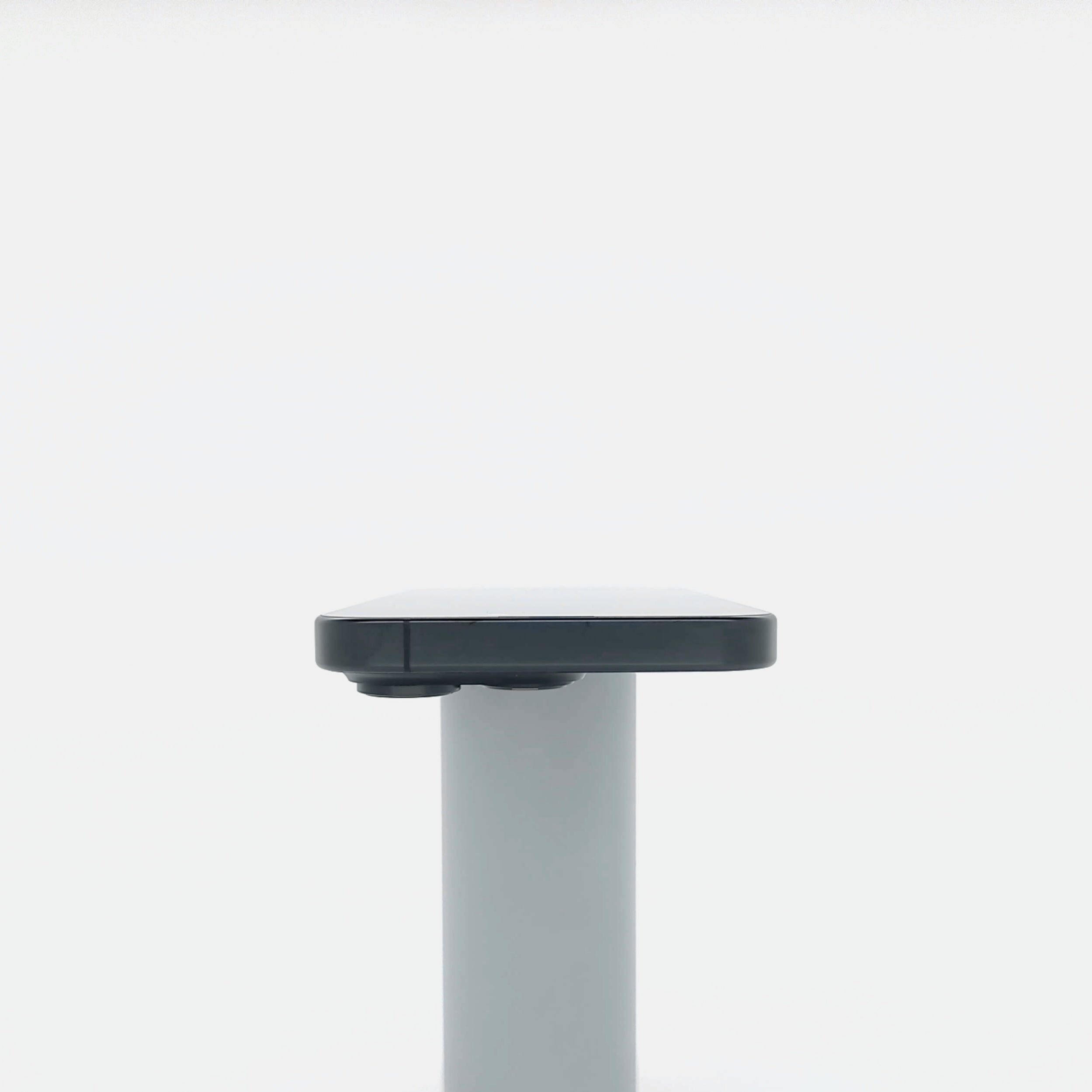 95新 Apple iPhone 16 Pro 128G 黑色鈦金屬 中國大陸版
