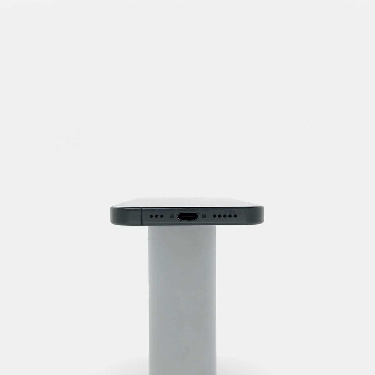 95新 Apple iPhone 16 Pro 128G 黑色鈦金屬 中國大陸版
