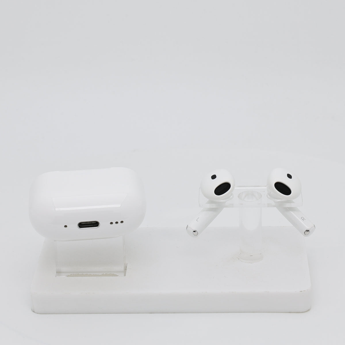 99新 Apple AirPods 4 (支持主动降噪) 白色