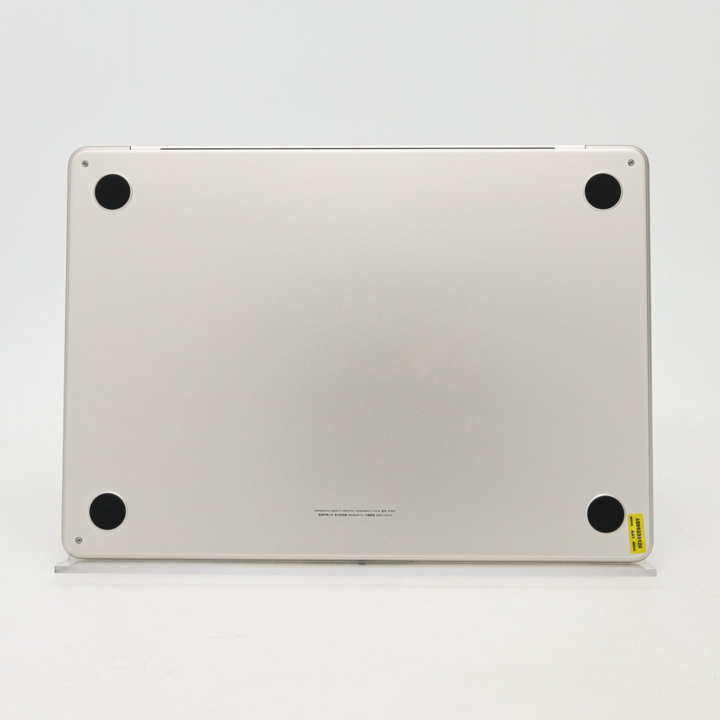 95新 Apple MacBook Air 22年 13寸 M2（8+8核） 8G RAM 256G SSD 星光色