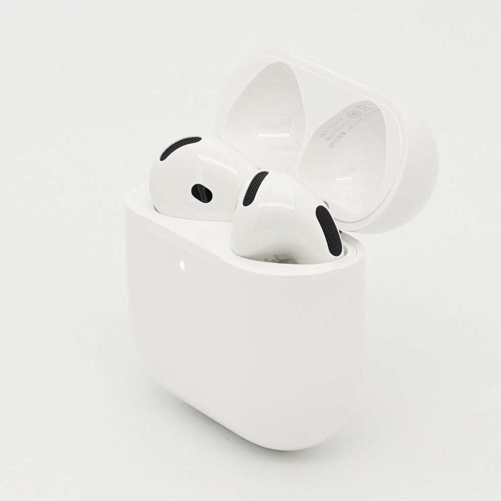99新 Apple AirPods 5 白色
