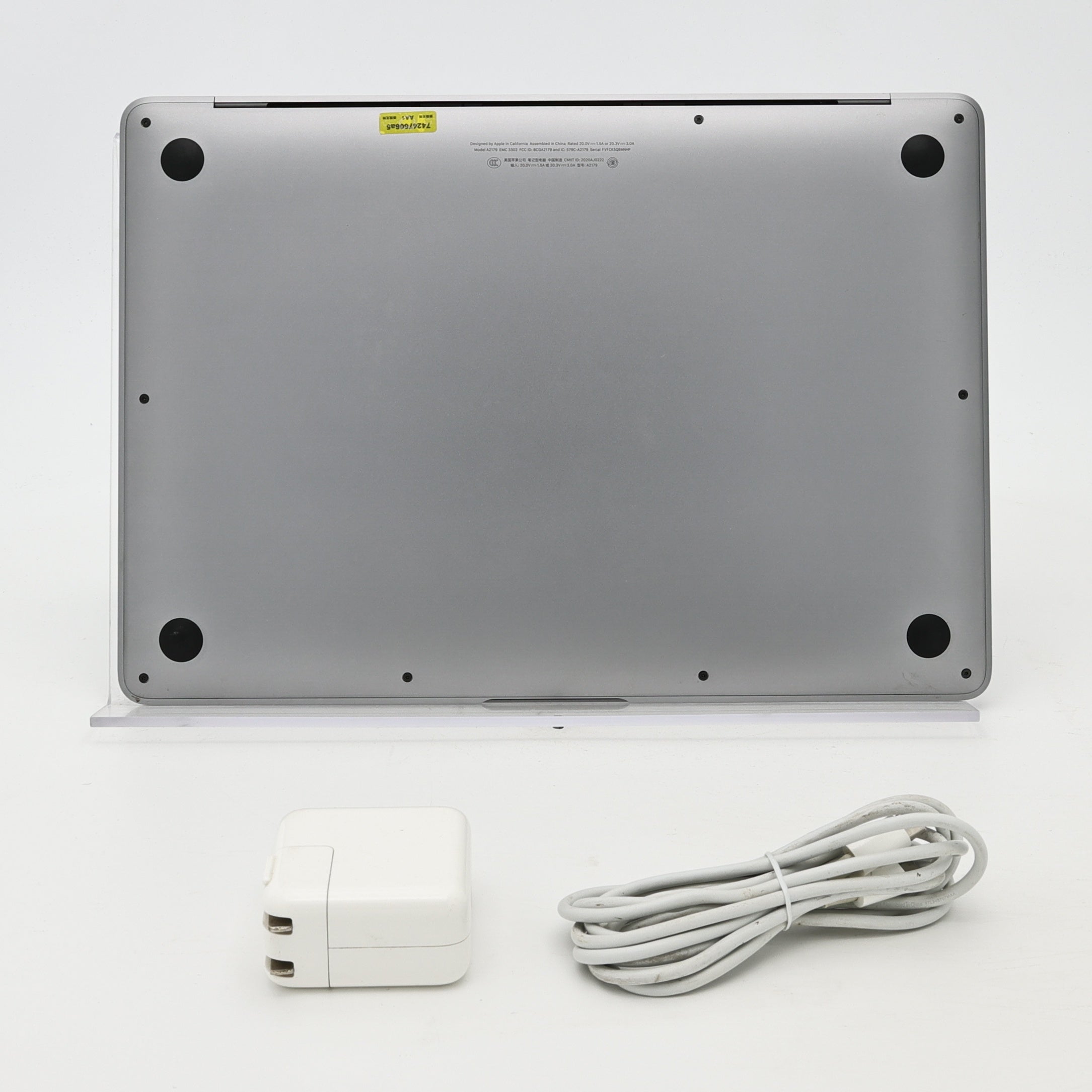 95新 Apple MacBook Air 20年 13寸 i3 1.1G 8G RAM 256G SSD 深空灰色