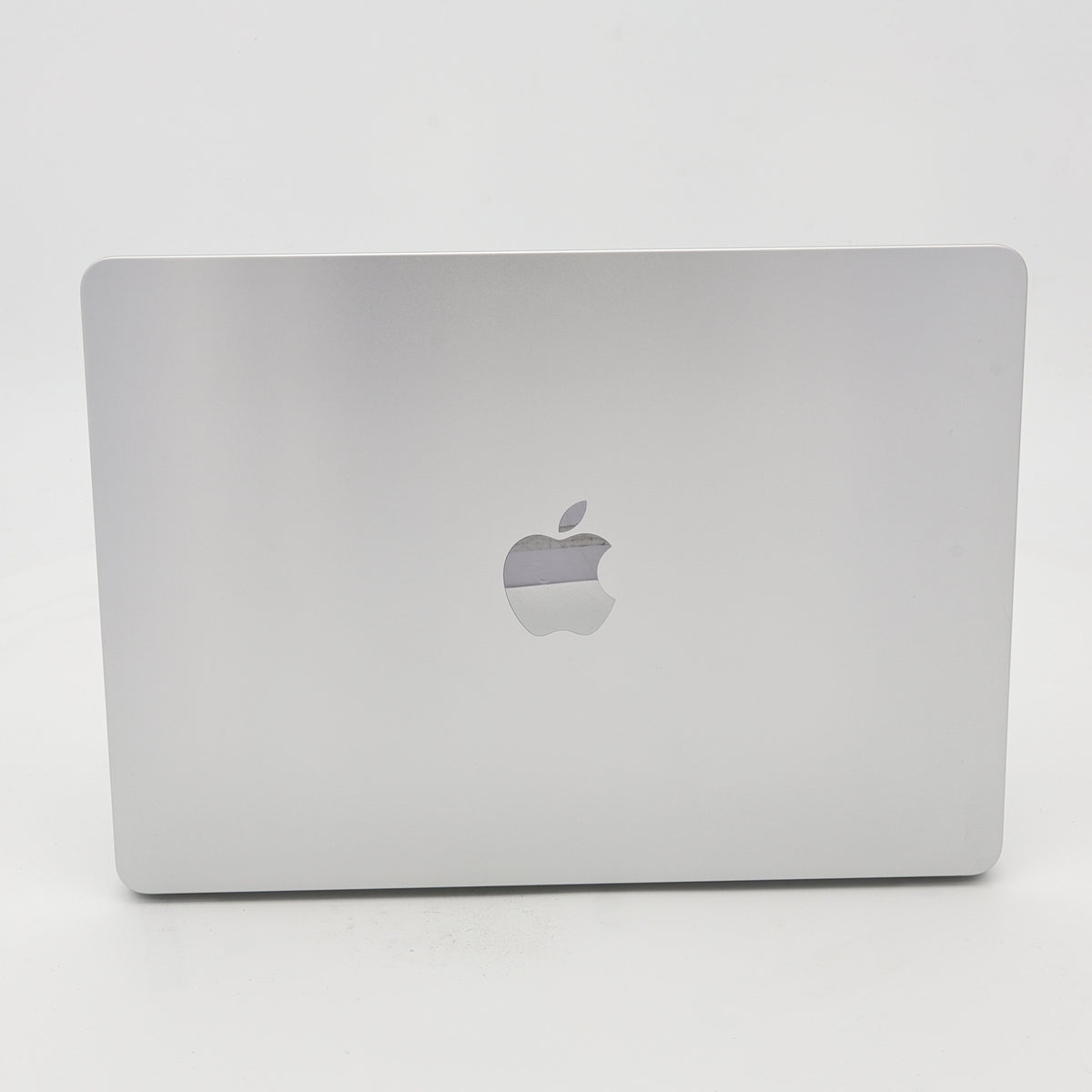 99新 Apple MacBook Air 24年 13寸 M3（8+8核） 8G RAM 256G SSD 銀色