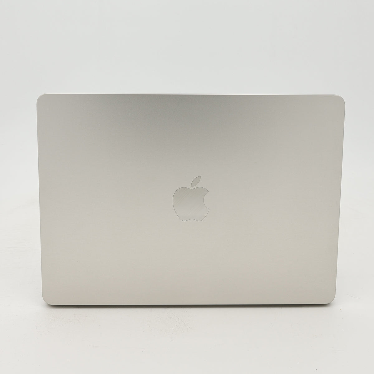99新 Apple MacBook Air 22年 13寸 M2（8+8核） 16G RAM 256G SSD 星光色