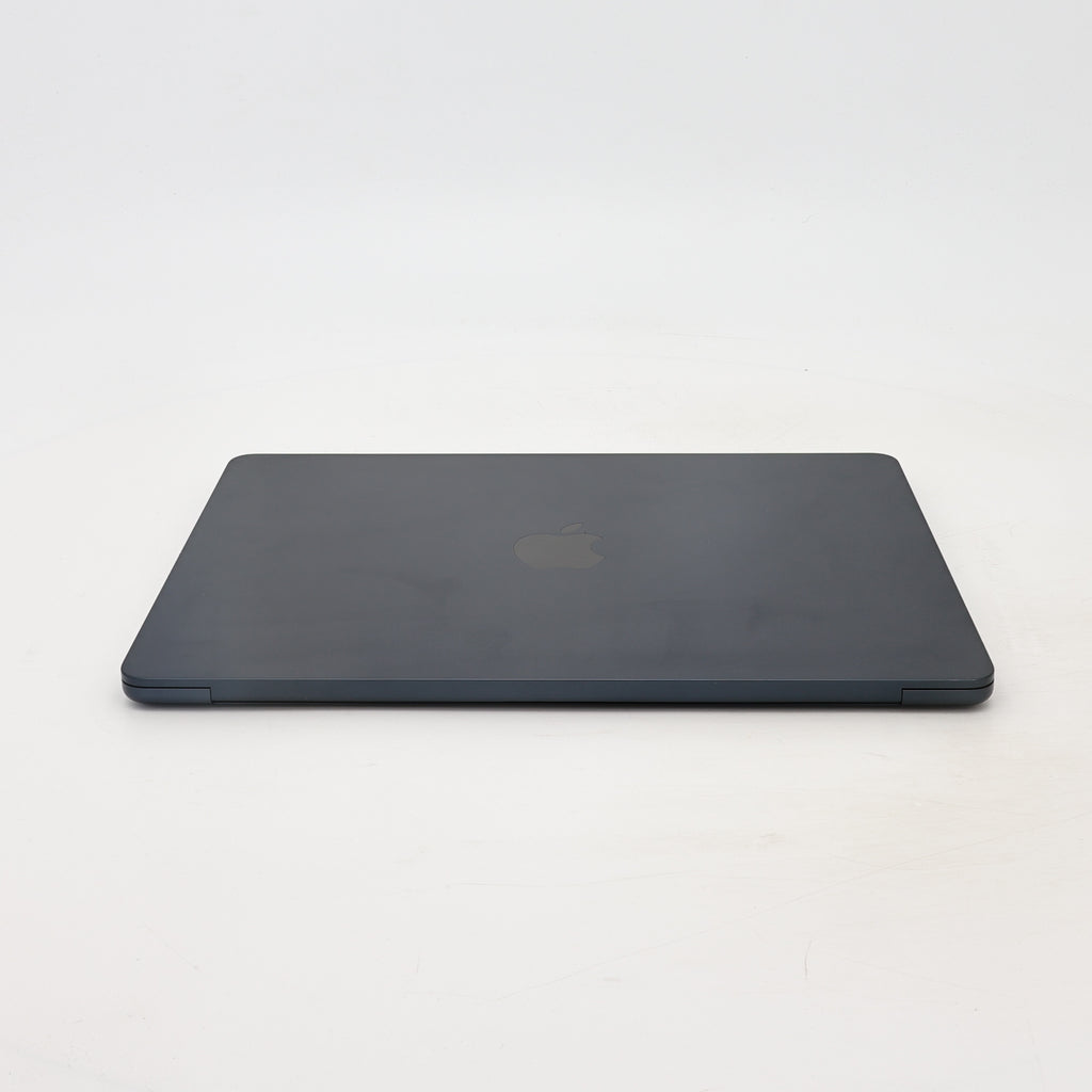 95新 Apple MacBook Air 24年 13寸 M3（8+8核） 8G RAM 256G SSD 午夜色