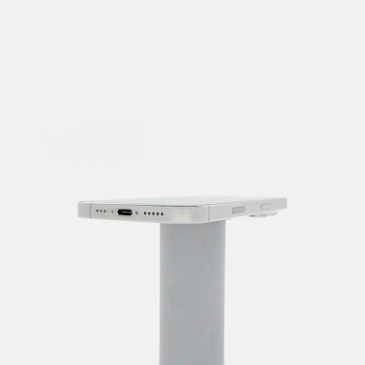 95新 Apple iPhone 16 Pro 128G 白色鈦金屬 中國大陸版