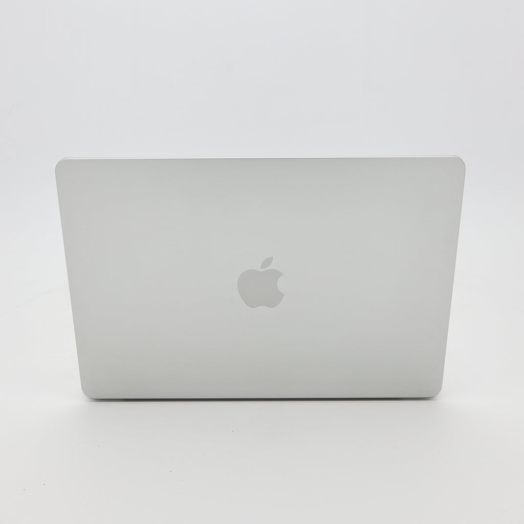 95新 Apple MacBook Air 22年 13寸 M2（8+8核） 16G RAM 256G SSD 銀色