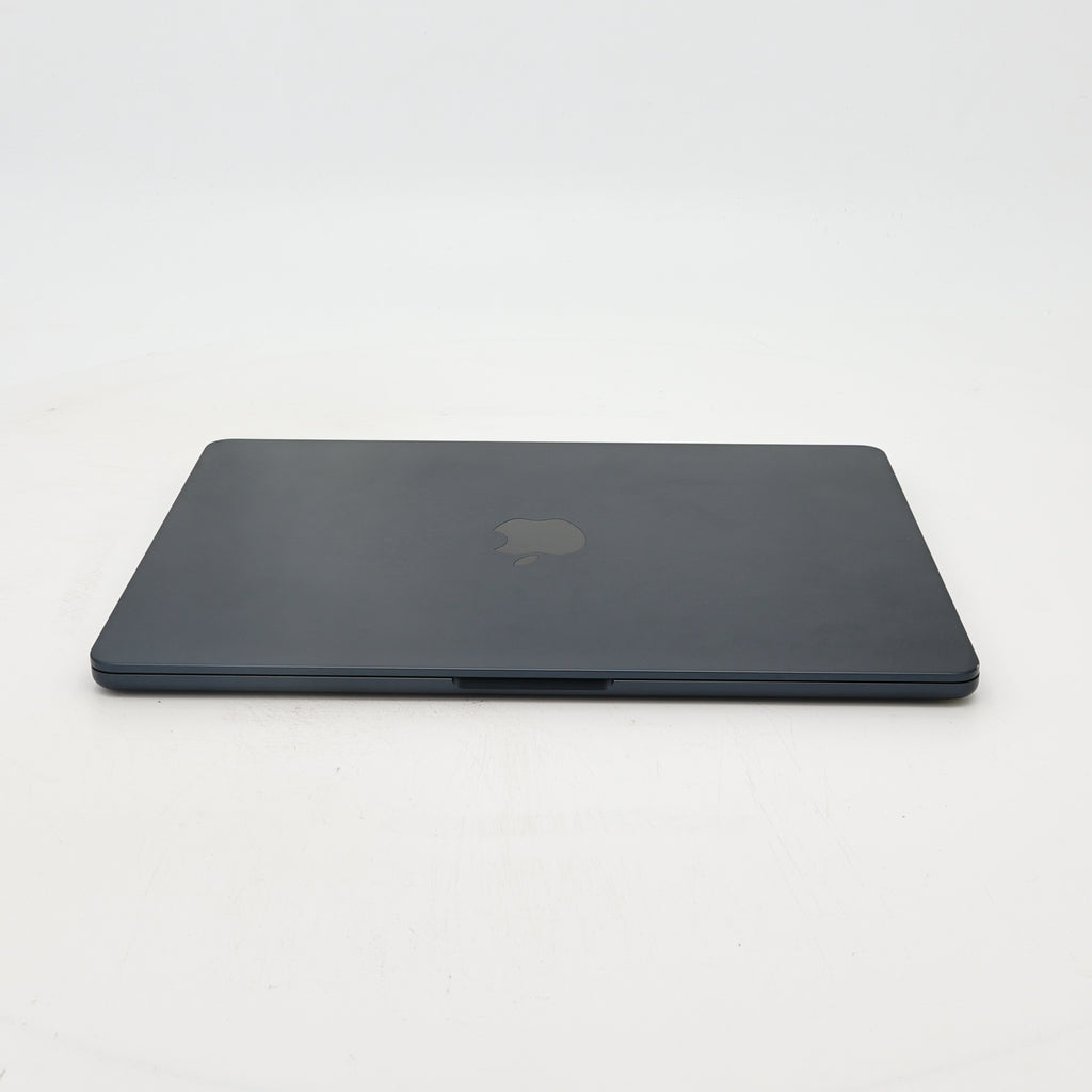 95新 Apple MacBook Air 24年 13寸 M3（8+8核） 8G RAM 256G SSD 午夜色