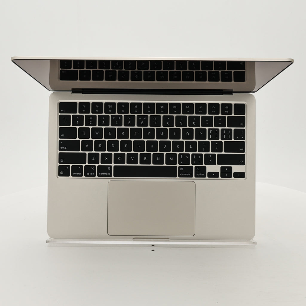95新 Apple MacBook Air 24年 13寸 M3（8+10核） 8G RAM 512G SSD 星光色