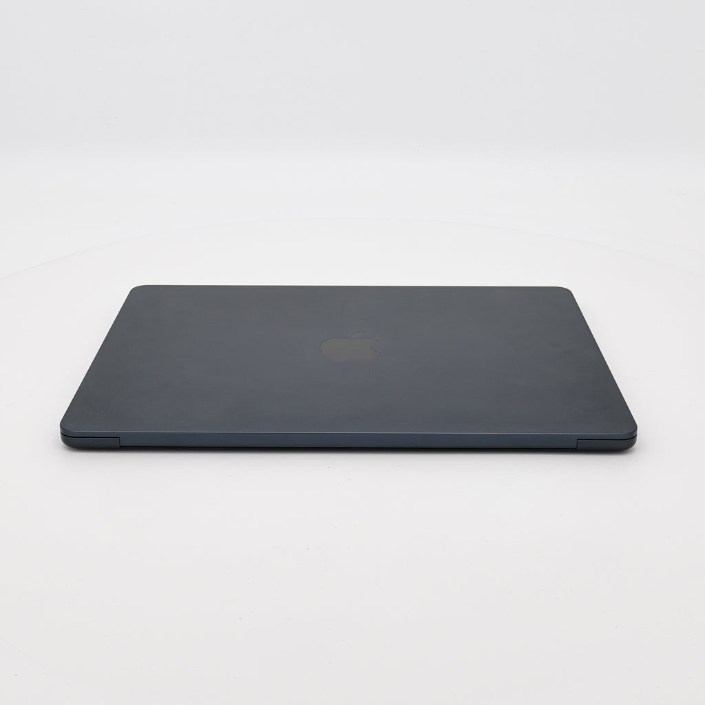 95新 Apple MacBook Air 24年 13寸 M3（8+8核） 8G RAM 256G SSD 午夜色