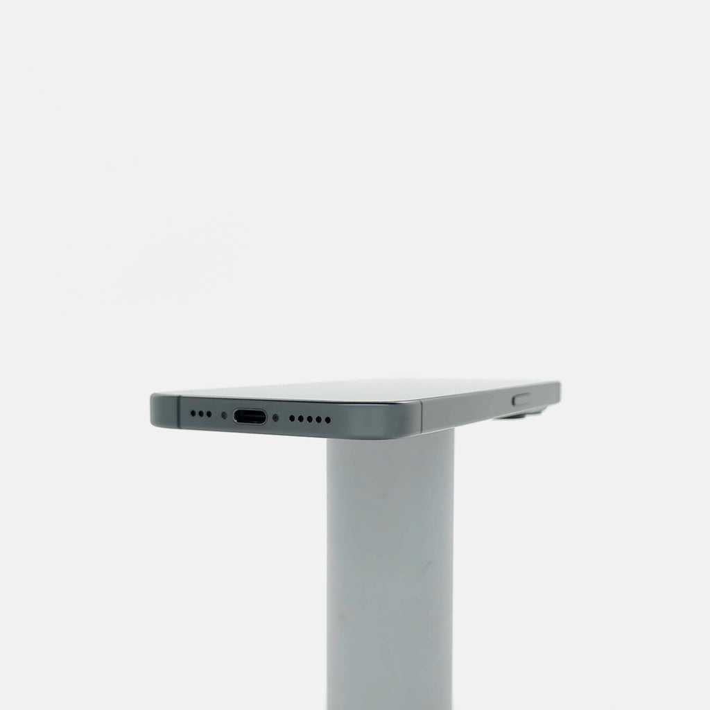 95新 Apple iPhone 15 Pro 128G 黑色鈦金屬 中國大陸版