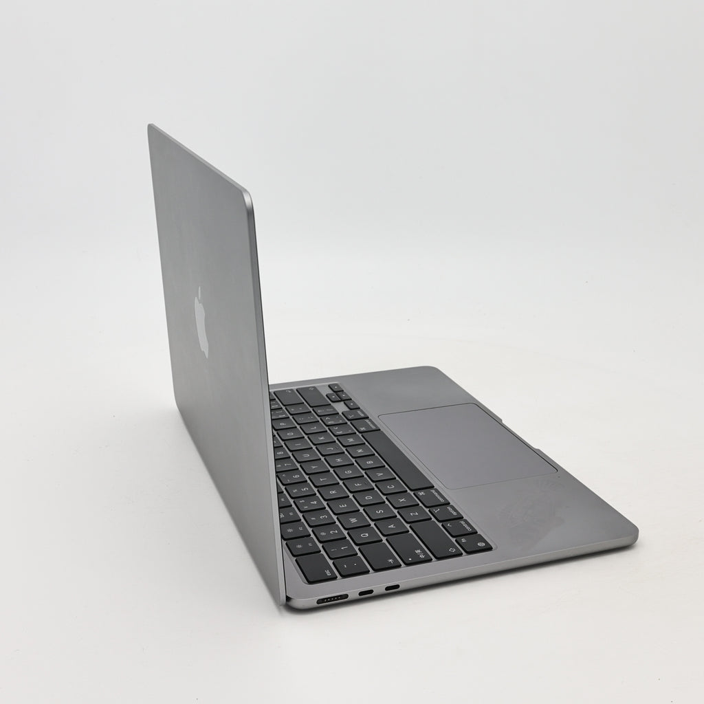 95新 Apple MacBook Air 22年 13寸 M2（8+8核） 8G RAM 256G SSD 深空灰色