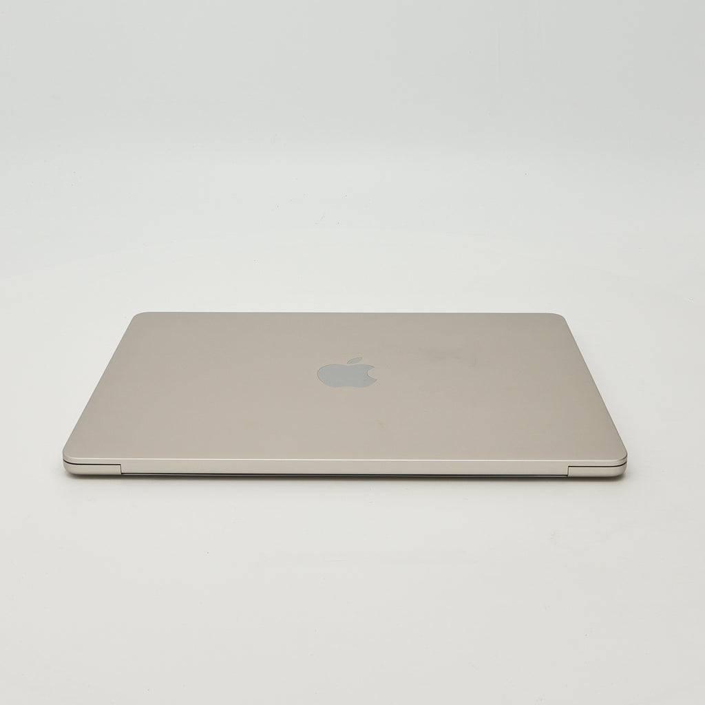 95新 Apple MacBook Air 24年 13寸 M3（8+8核） 8G RAM 256G SSD 星光色