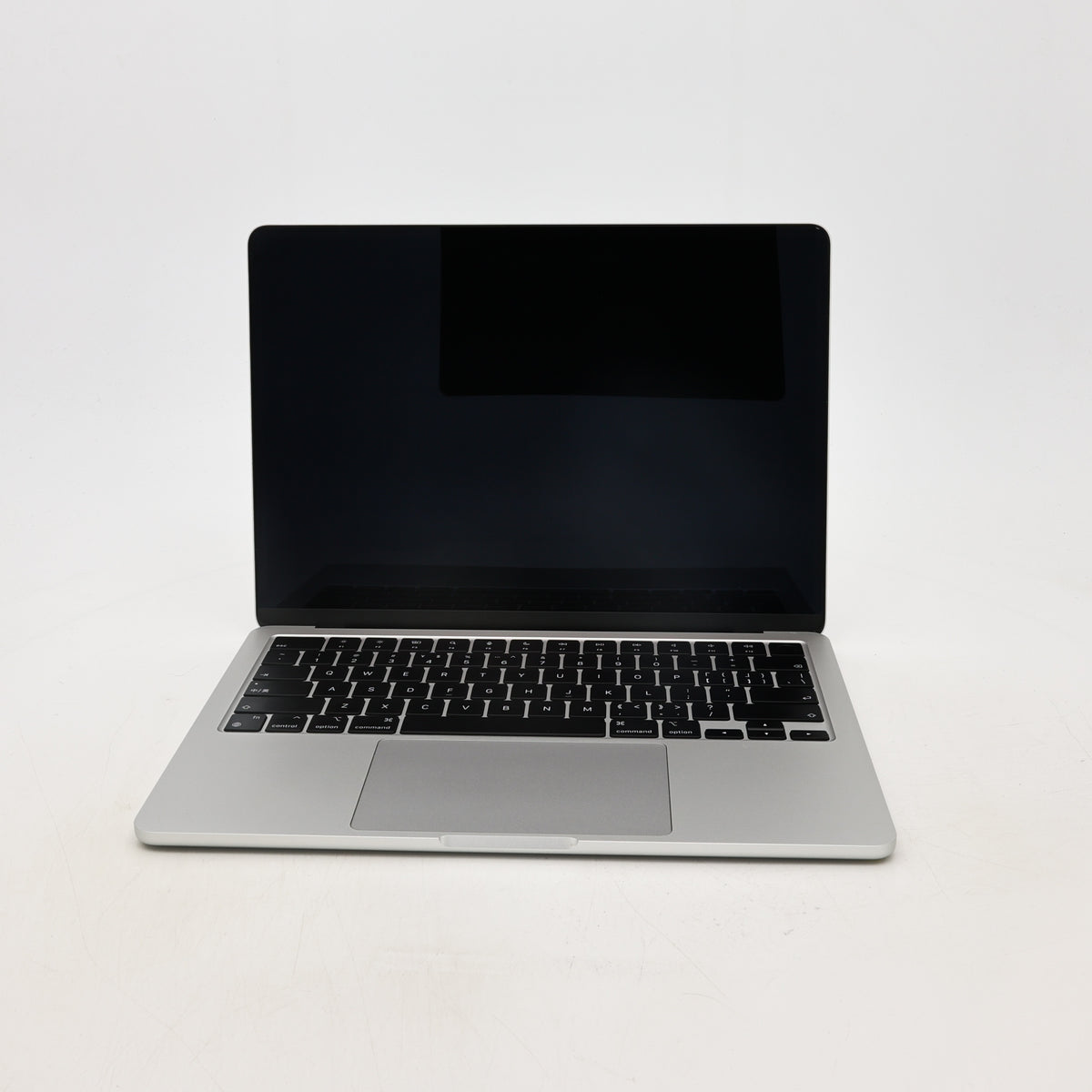 95新 Apple MacBook Air 22年 13寸 M2（8+8核） 8G RAM 512G SSD 銀色