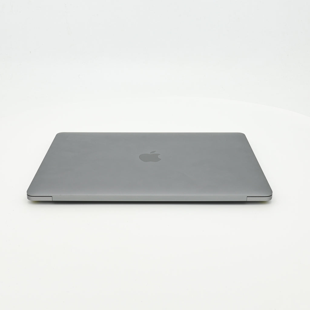 95新 Apple MacBook Pro 22年 13寸 M2（8+10核） 16G RAM 256G SSD 深空灰色