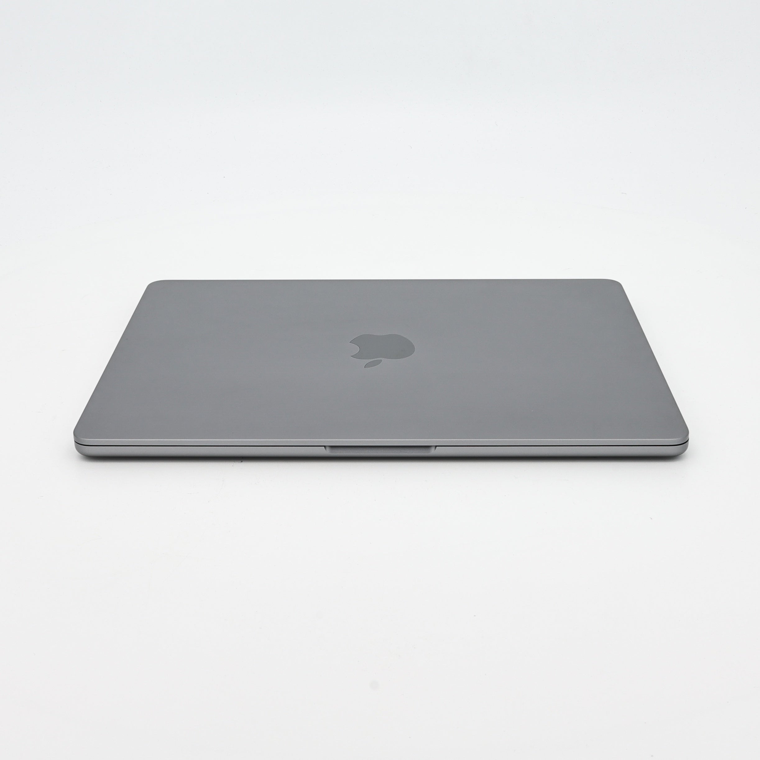95新 Apple MacBook Air 22年 13寸 M2（8+10核） 16G RAM 256G SSD 深空灰色