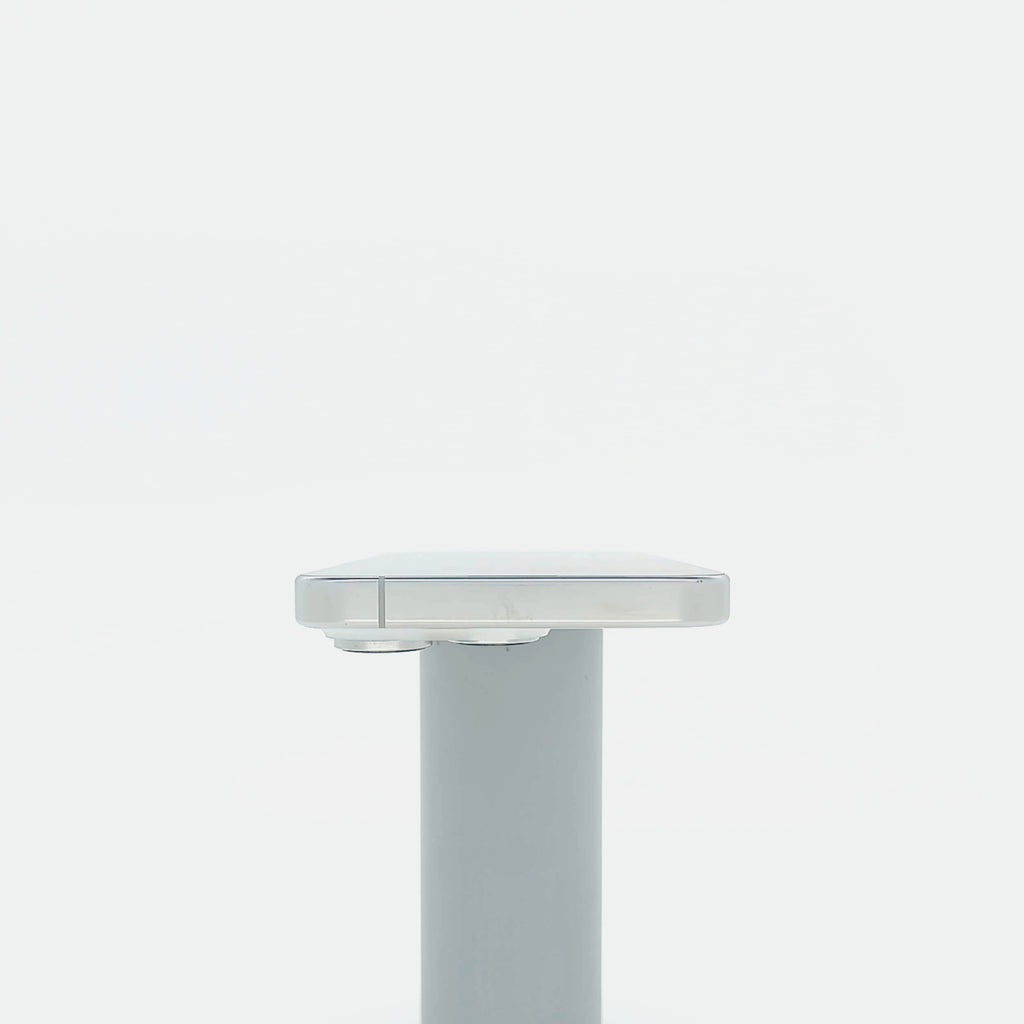 99新 Apple iPhone 16 Pro 128G 白色鈦金屬 中國大陸版