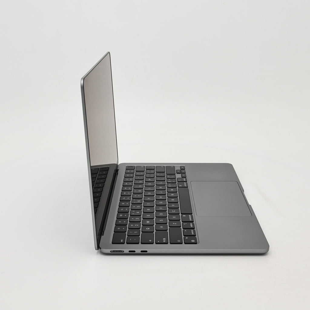 95新 Apple MacBook Air 22年 13寸 M2（8+8核） 8G RAM 256G SSD 深空灰色