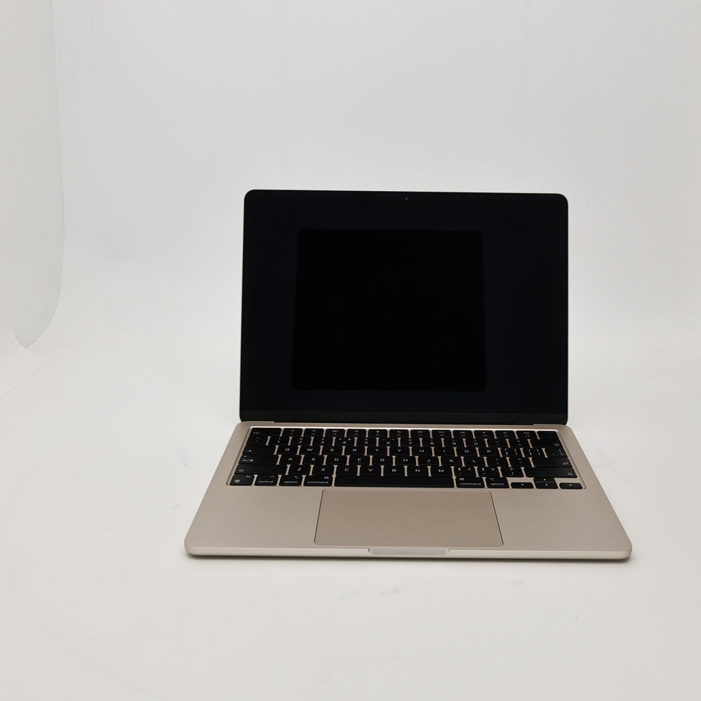 95新 Apple MacBook Air 22年 13寸 M2（8+8核） 8G RAM 256G SSD 星光色
