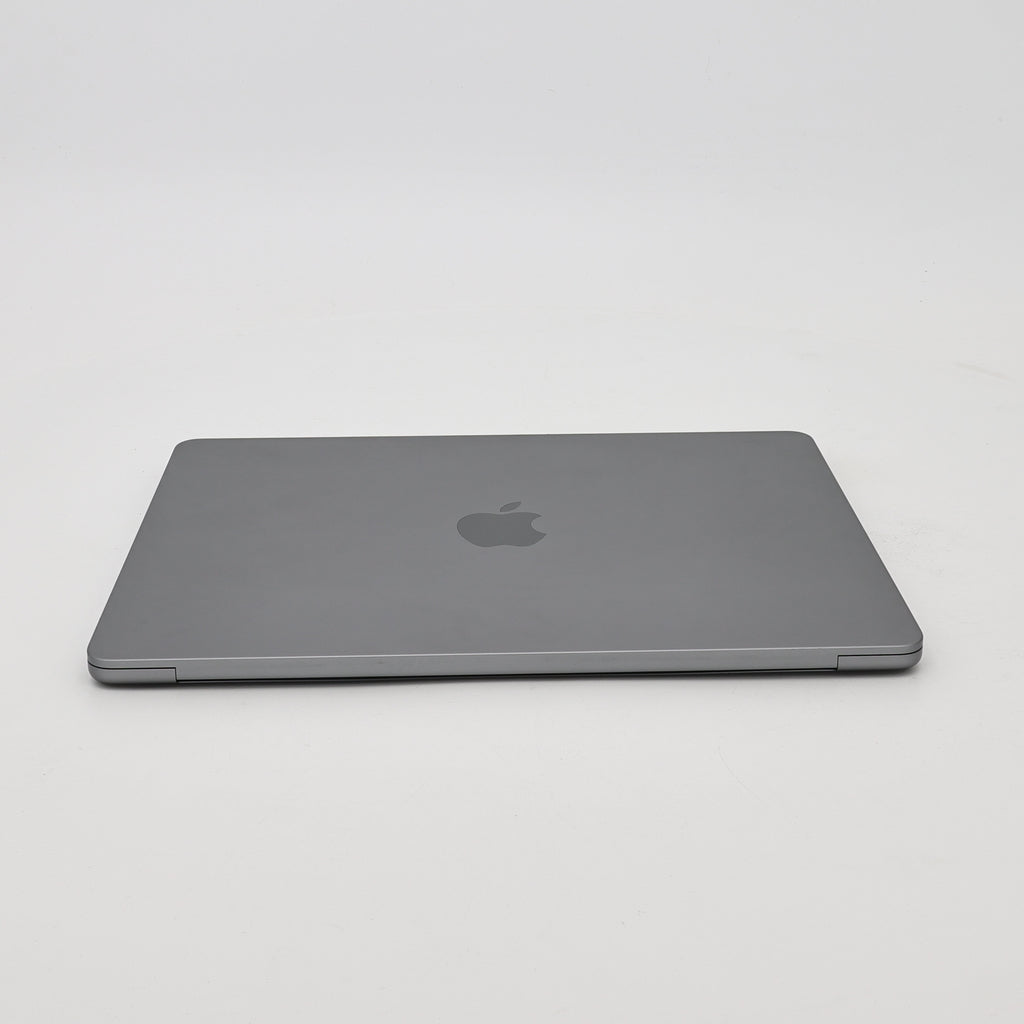 95新 Apple MacBook Air 22年 13寸 M2（8+8核） 8G RAM 256G SSD 深空灰色