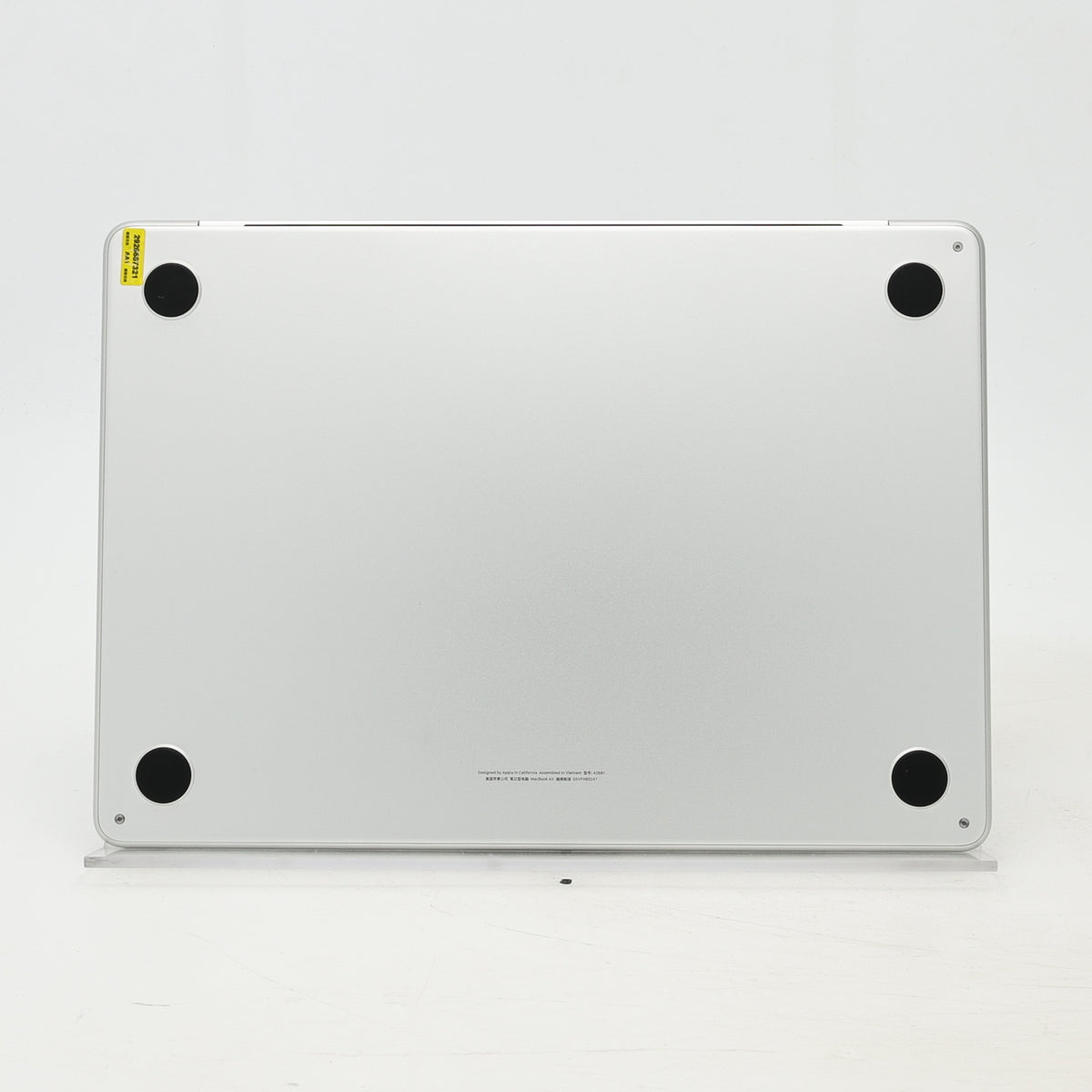 95新 Apple MacBook Air 22年 13寸 M2（8+8核） 8G RAM 256G SSD 銀色