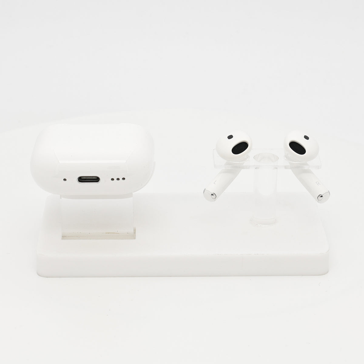 99新 Apple AirPods 4 (支持主動降噪) 白色