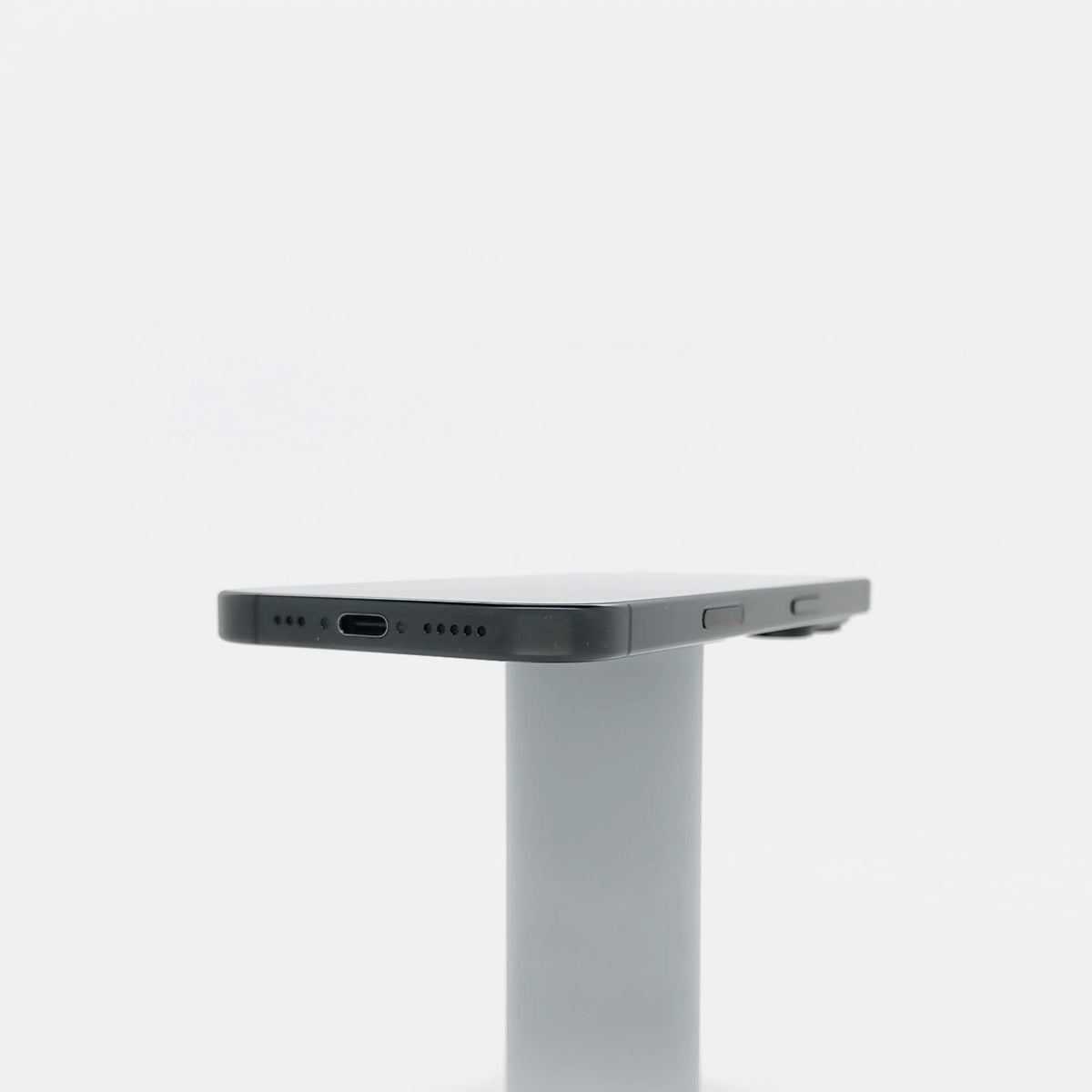 95新 Apple iPhone 16 Pro 256G 黑色鈦金屬 中國大陸版